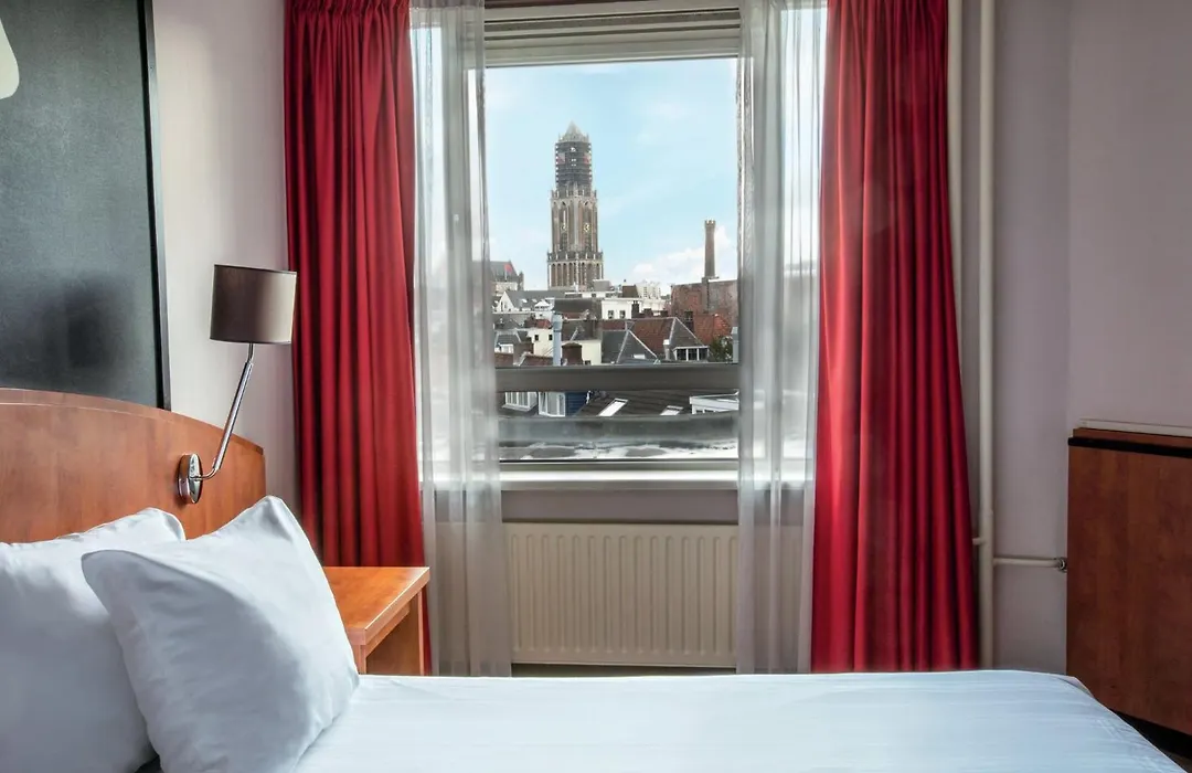 Leonardo Hotel Utrecht City Center-1